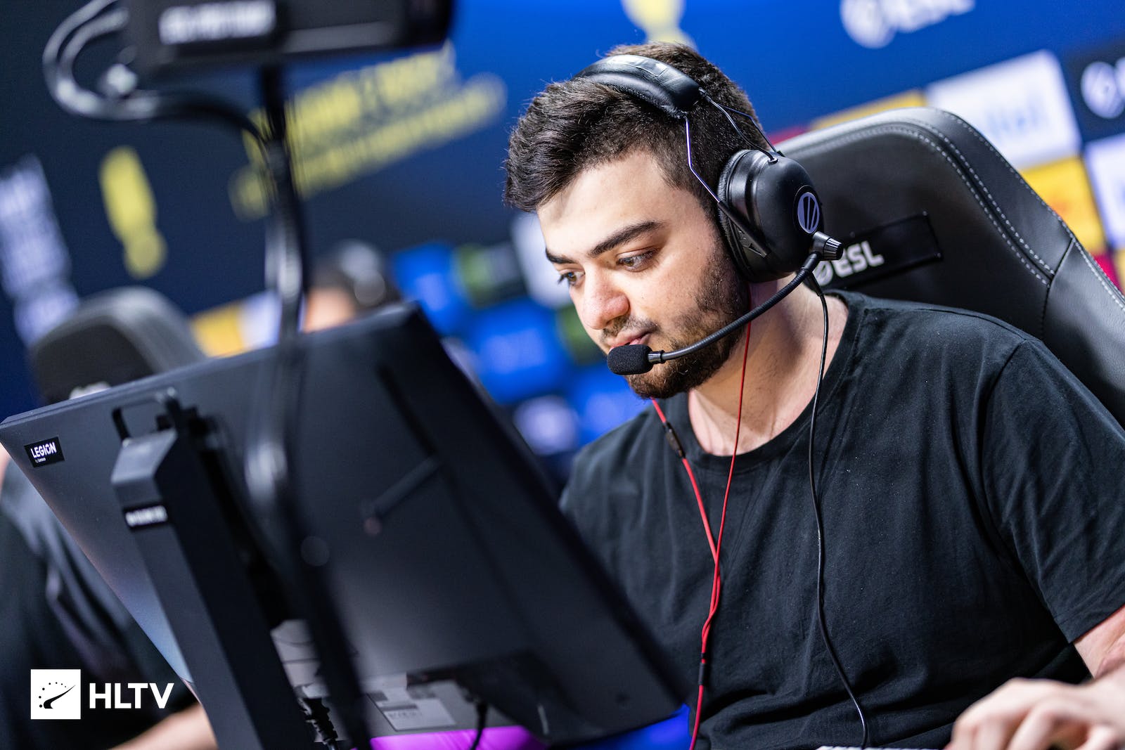 CS:GO: Outsiders assina com promessa russa para o lugar de n0rb3r7