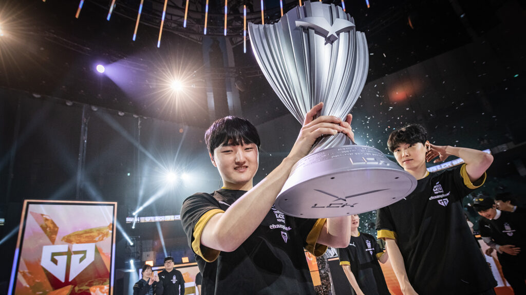 LCK 2026: Peyz deve ser o novo ADC da T1 no lugar de Gumayusi