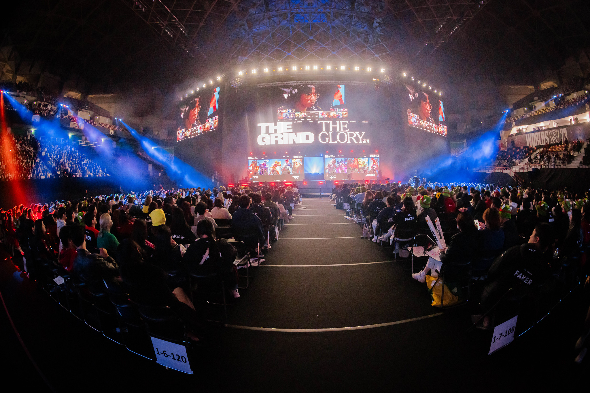 Worlds 2023: T1 vs JDG foi a semifinal mais assistida da história dos esports