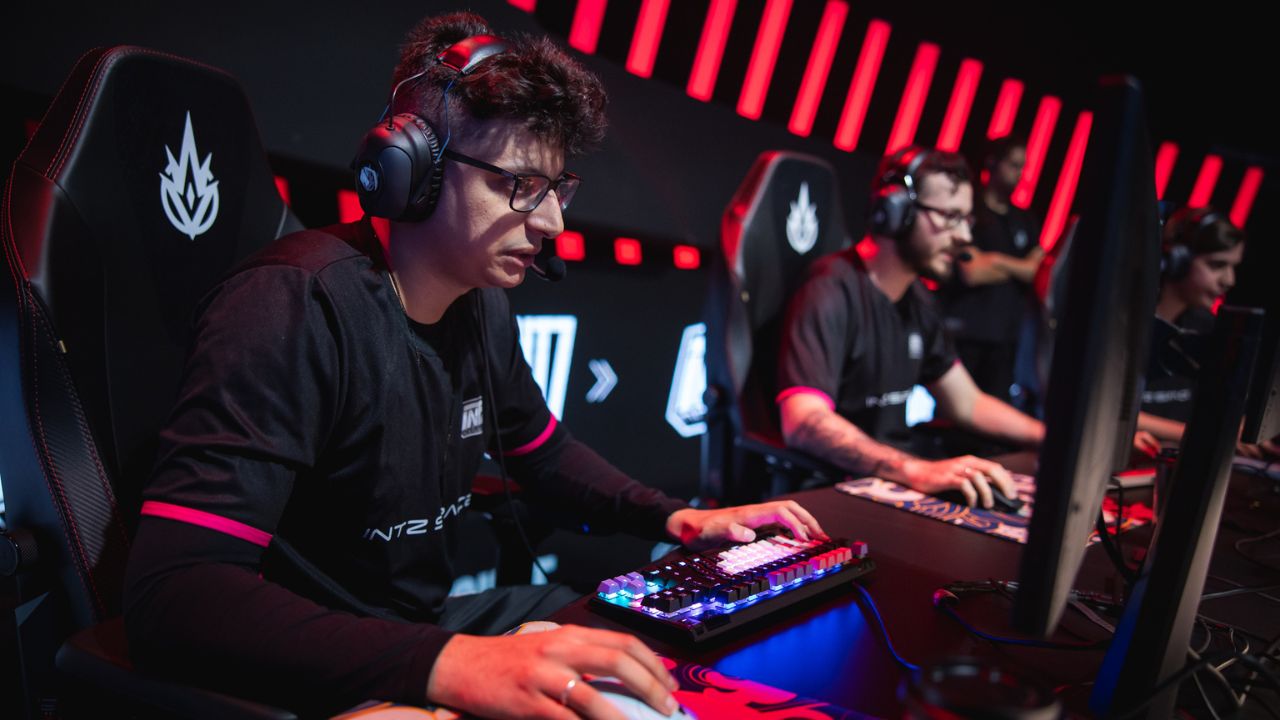 CBLOL 2024: A pior INTZ da história – como manter a resiliência?