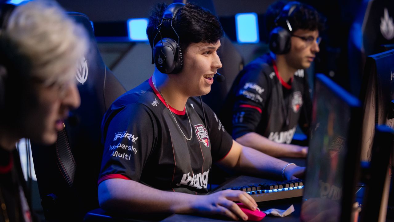 CBLOL 2024: Zeri God? RED Brance tem números INSANOS com a campeã