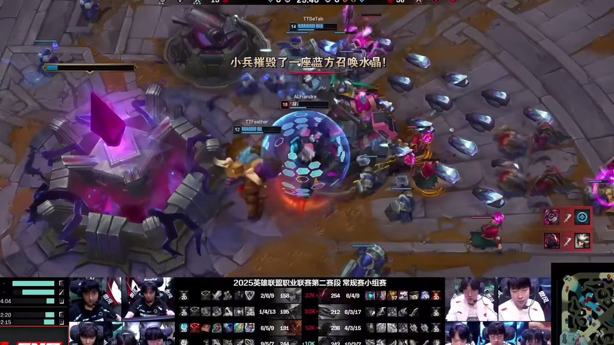 LPL 2025: Coordenação insana para defender o Nexus chama atenção da comunidade