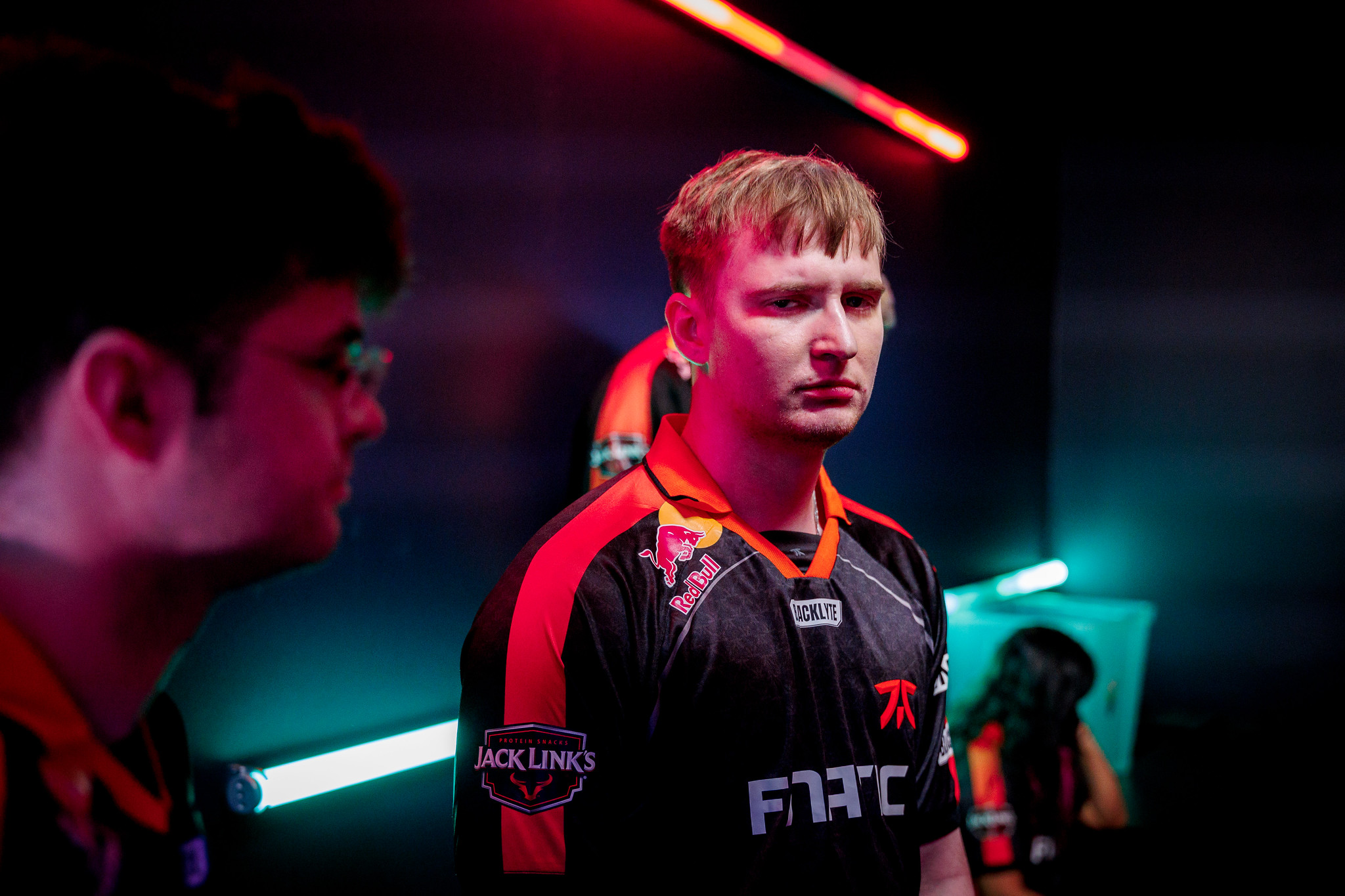 LEC 2025: FNATIC oficializa saída de Humanoid e chegada de Poby