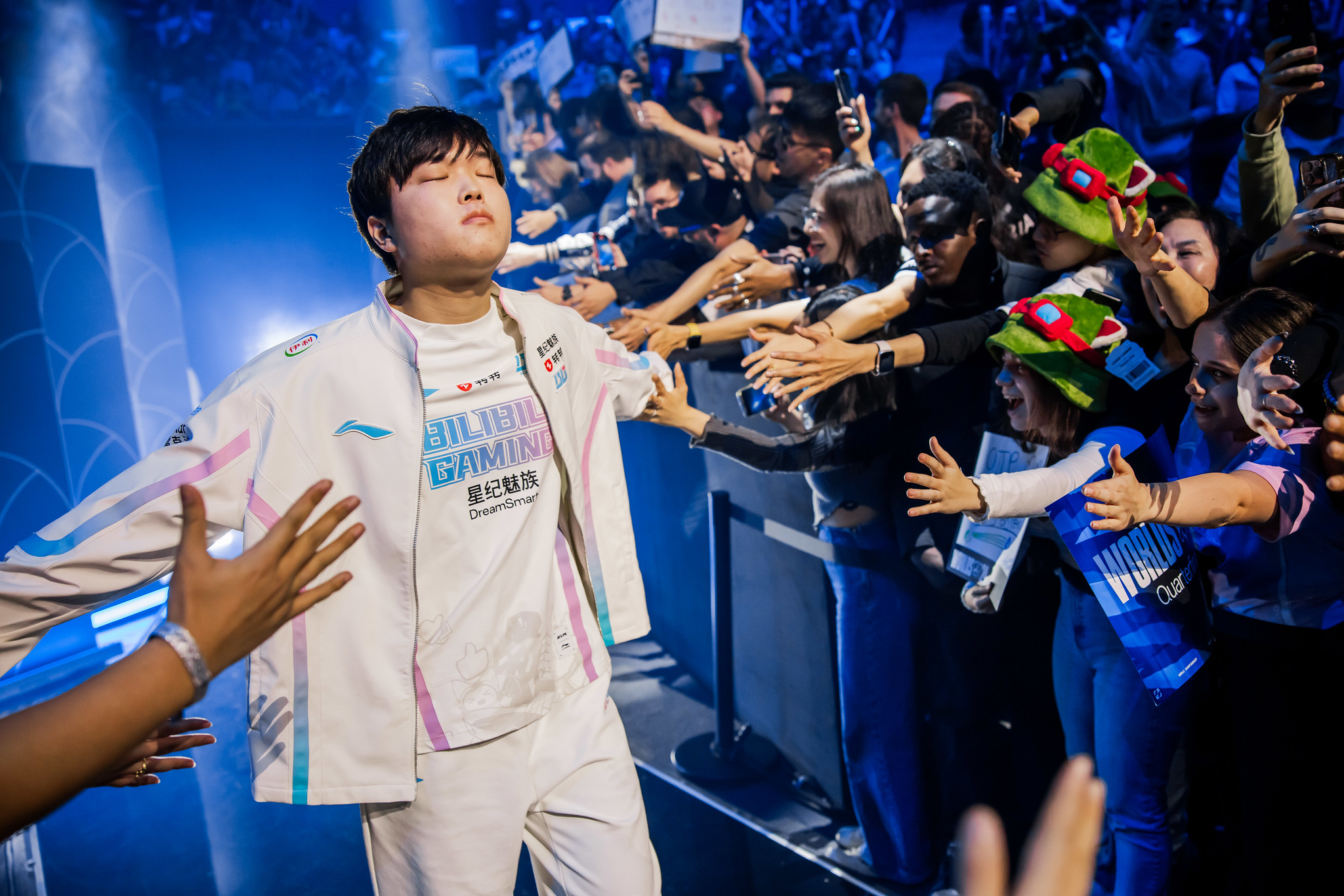 LPL 2025: Bilibili vence novamente a Top Esports e Bin provoca: “A farsa acabou”