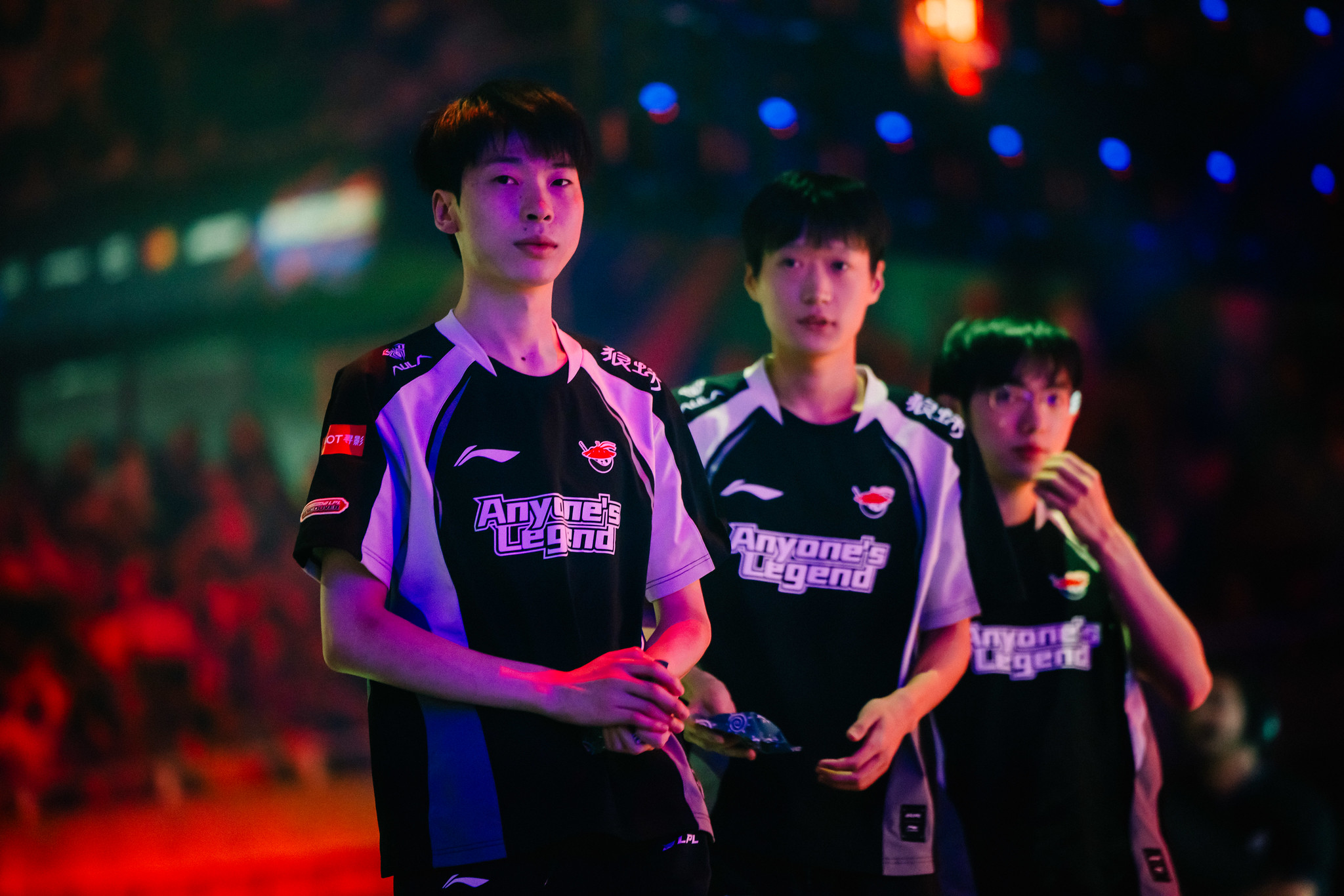 MSI 2025: Anyone’s Legend atropela a BLG e irá encarar a T1 nas semis