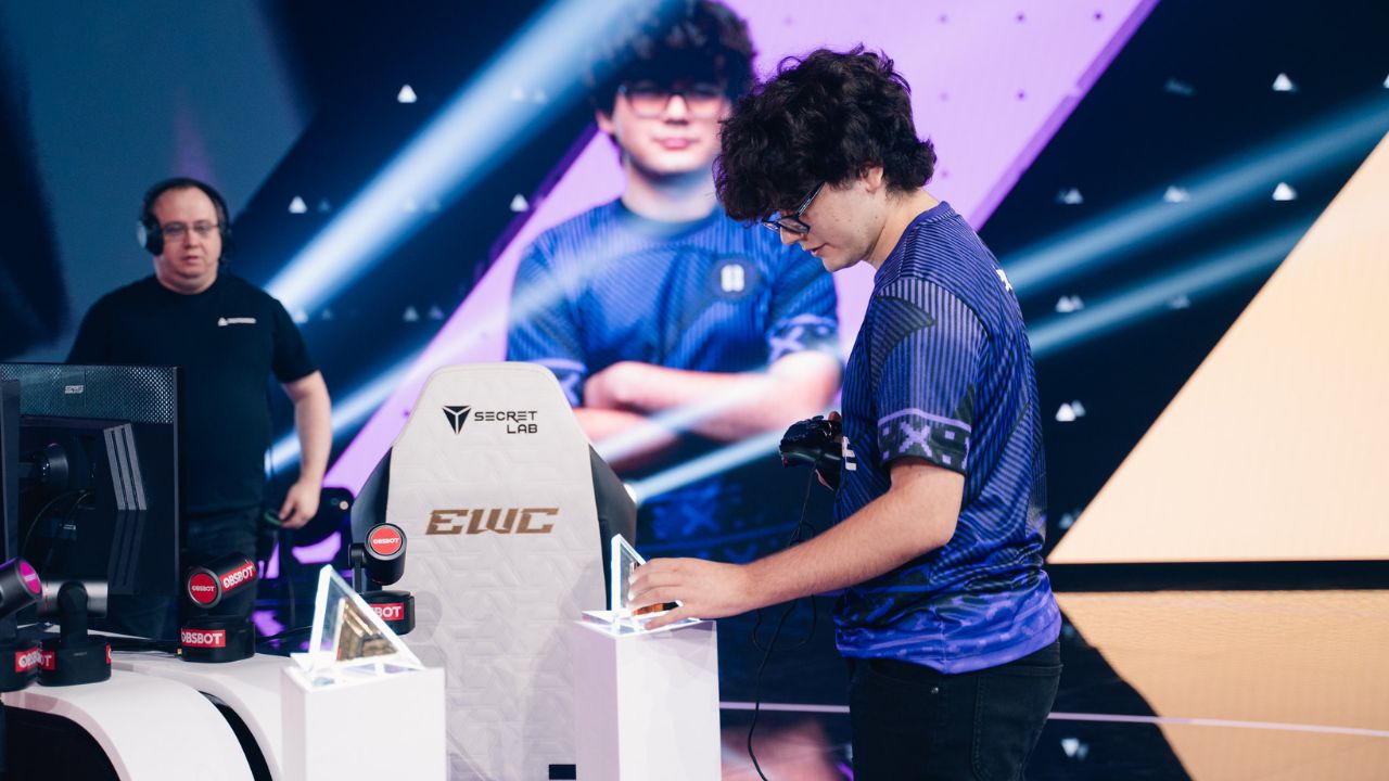 EWC: 2G Blaz é Brasil! Chileno de 15 anos fatura mais de R$ 704.000 sendo vice-campeão de Street Fighter 6