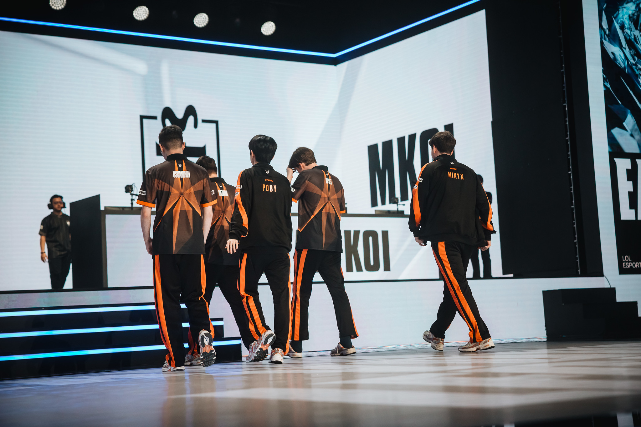 Worlds 2025: “Nem todos estavam comprometidos”, diz técnico da FNATIC após eliminação